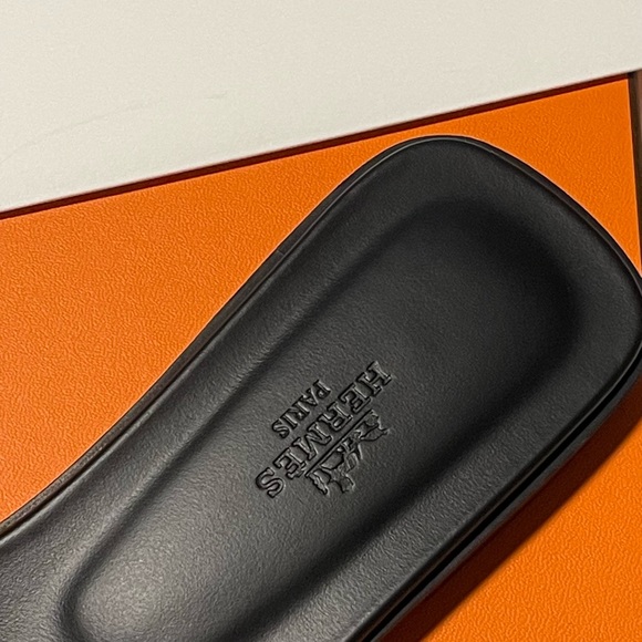 NWT NIB HERMES BLACK ORAN SANDAL - Picture 5 of 8